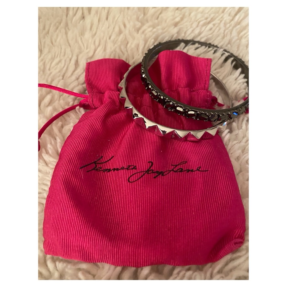 Kenneth Jay Lane spike bracelets! Fashionistas get ready for summer!